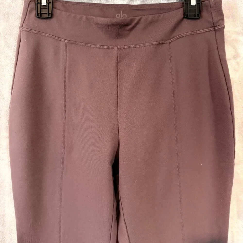 ALO Yoga Airbrush High-Waist 7/8 Flutter Leggings Raisin Purple Size Large